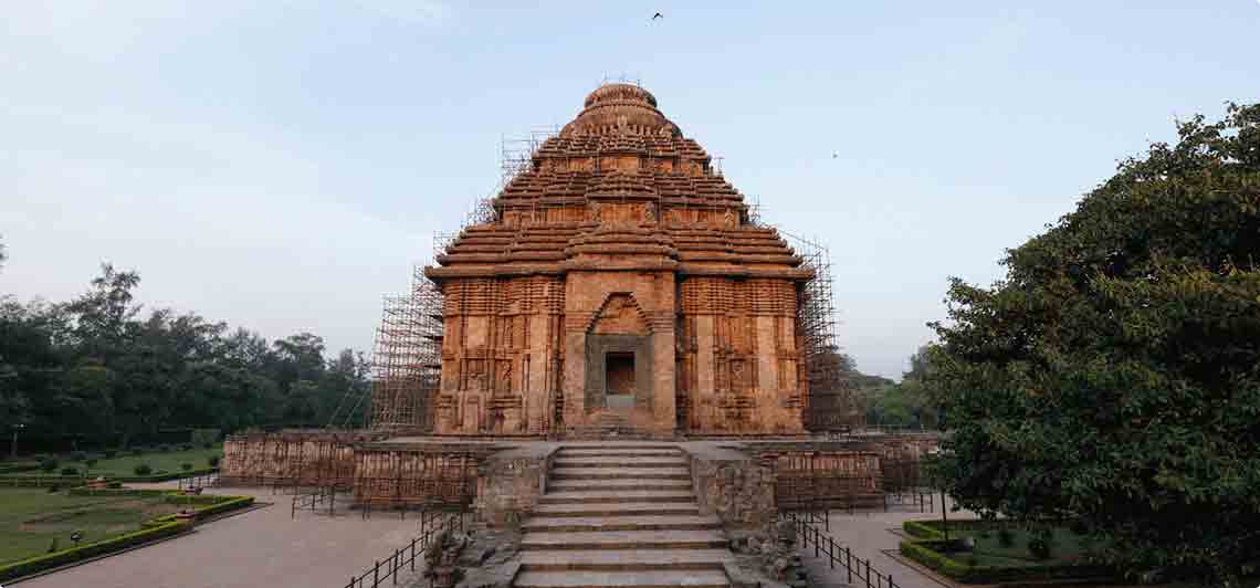 sun-temple-where-the-language-of-stone-surpasses-the-language-of-man-img